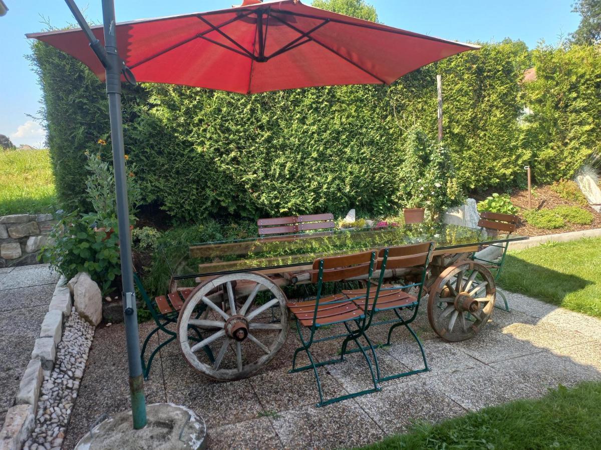Ferienhaus Kaerntnergmiat Feldkirchen in Kärnten Esterno foto